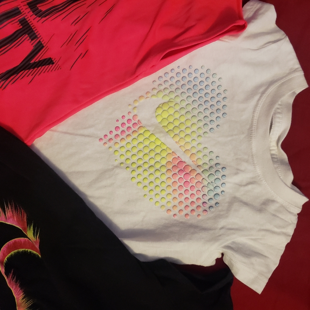 Girls Nike Shirts